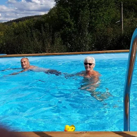 בית נופש La Trouvaille Saint-Gervais-dʼAuvergne